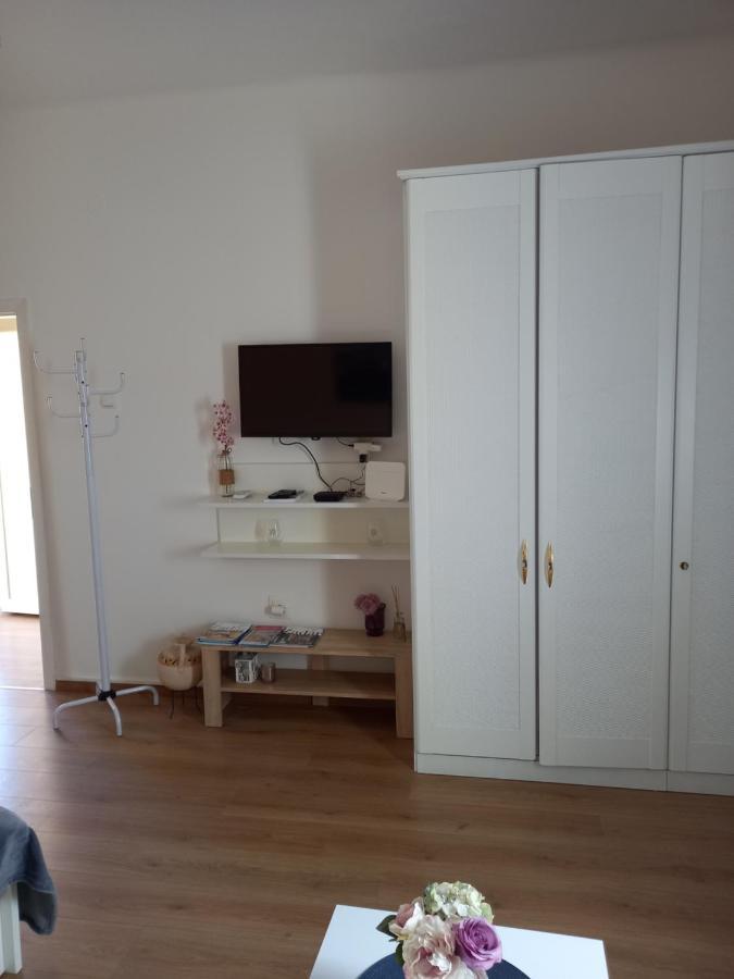 Oasis Apartment Zadar Exterior photo